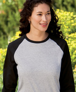 Hanes&amp;#65533; Ladies 3/4 Raglan SleeveT-Shirt