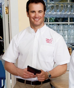 Port Authority&amp;#65533; Short Sleeve Easy Care, Soil Resistant Shirt